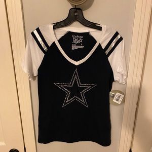 Cowboys women’s rhinestone star tee!